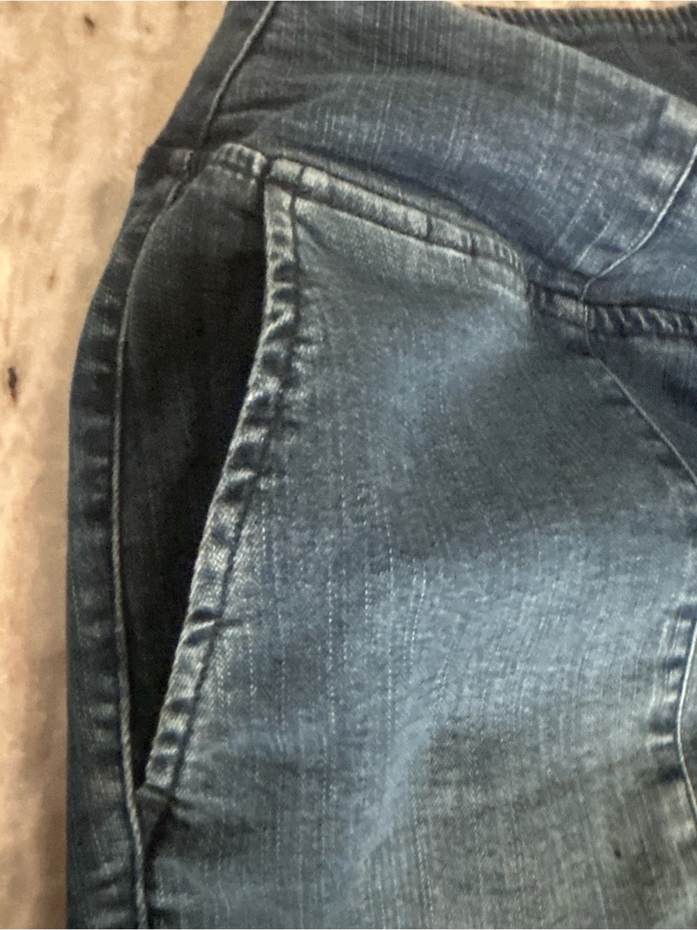 Belle by Kim Gravel  Flare Jeans  capris in Blue 14/Tall